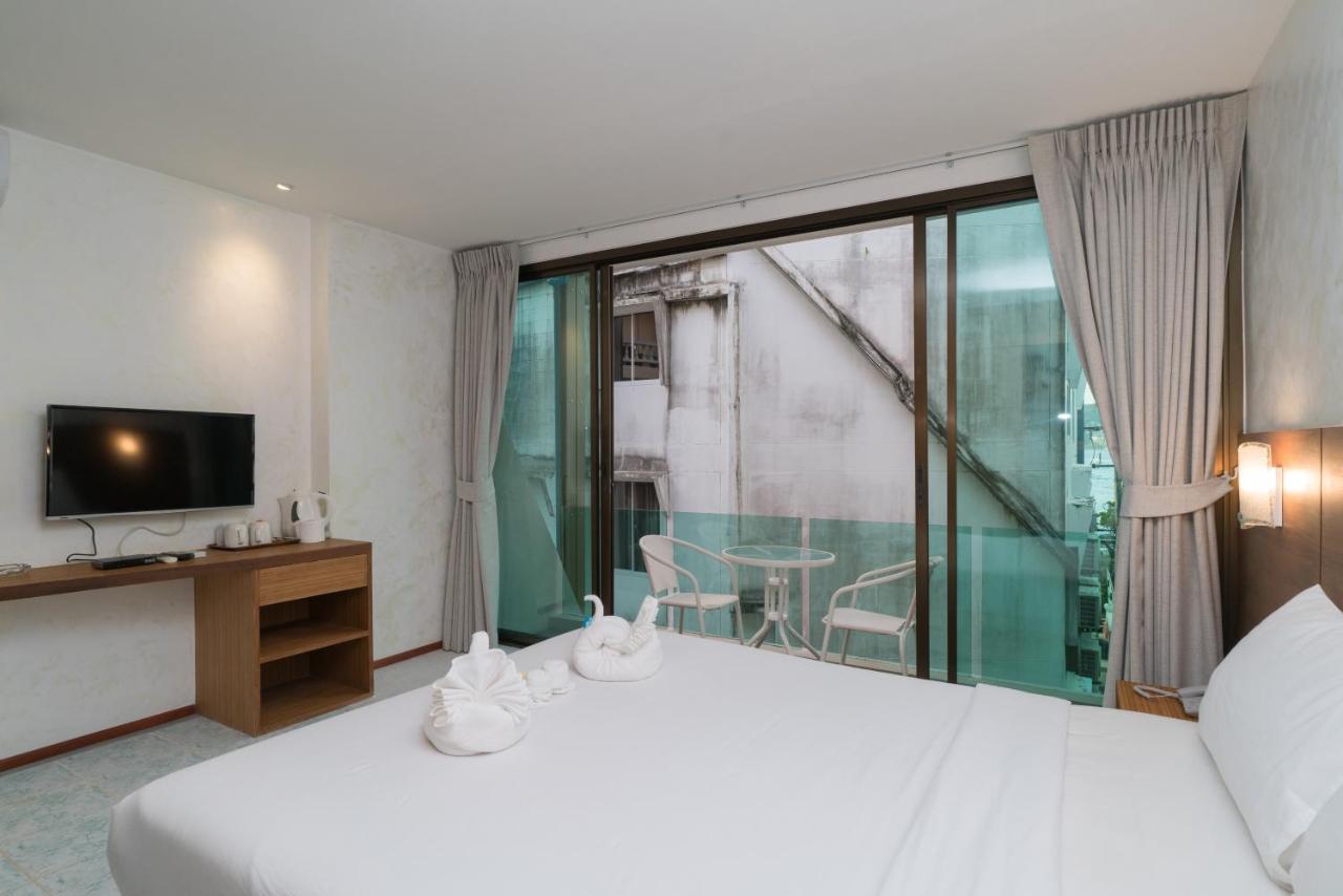 Destination Patong Hotel Exterior photo
